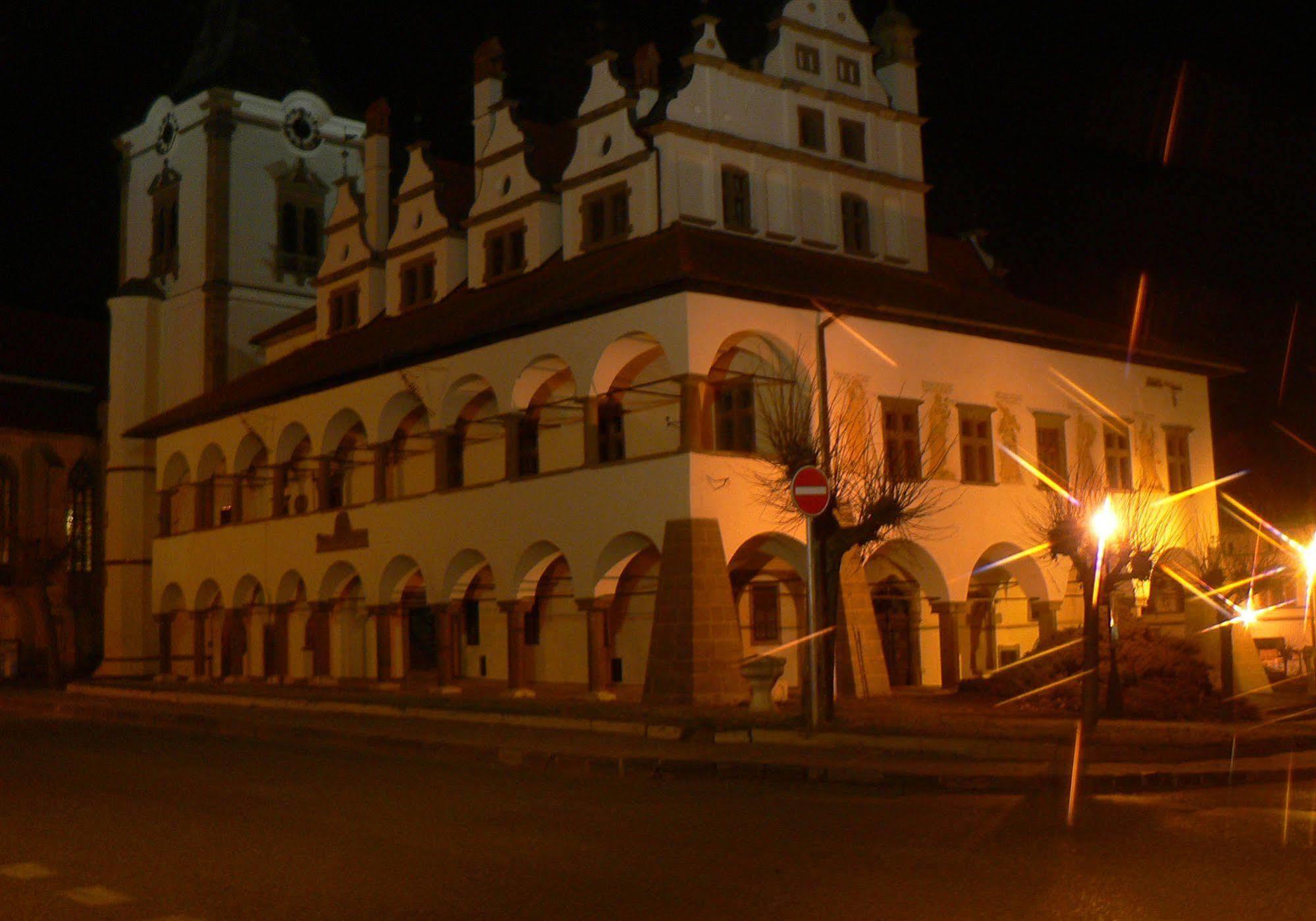 Garni -Hotel Barbakan Levoča Esterno foto