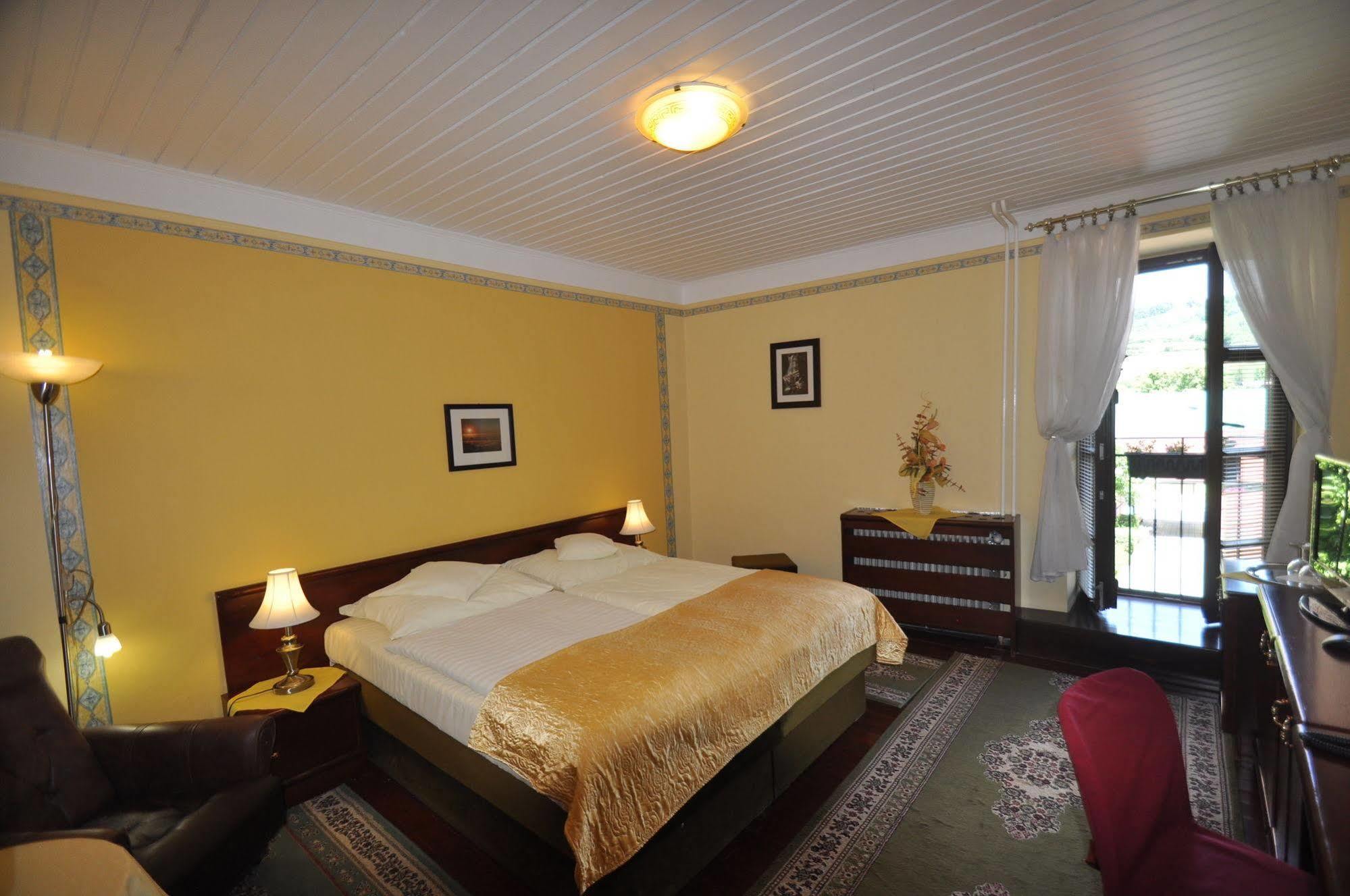 Garni -Hotel Barbakan Levoča Esterno foto